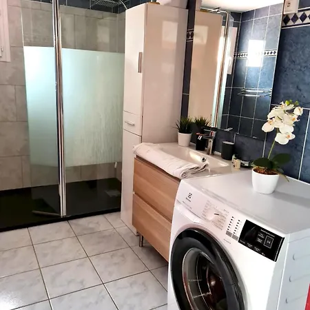 Apartment Spacieux Avec Piscine Partagee A Maurens 120 M² *